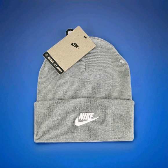 Nike Beanie - Adult Unisex, Gray Cuffed Cap, New w/Tag - Picture 1 of 6
